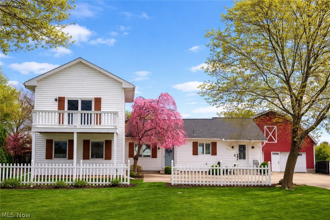 4247 E Lake Road Sheffield Lake OH 44054
