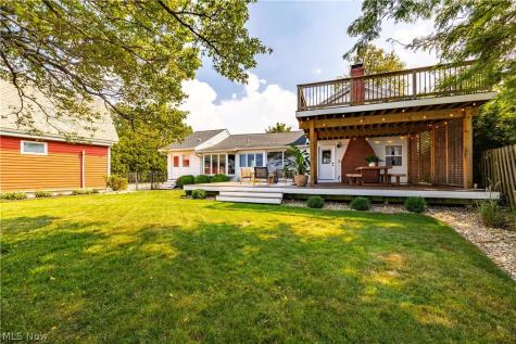 4247 E Lake Road Sheffield Lake OH 44054