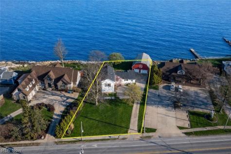 4247 E Lake Road Sheffield Lake OH 44054