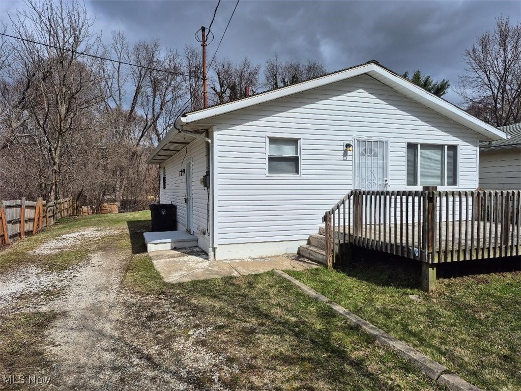 1265 Sparhawk Avenue Akron OH 44305