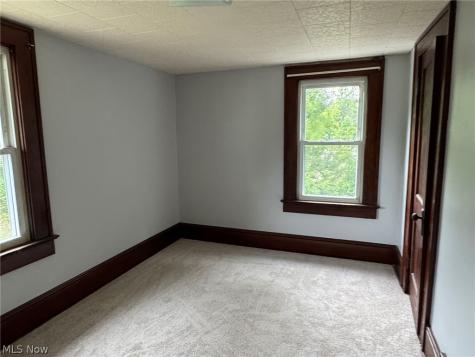 582 Robinette Court Akron OH 44310