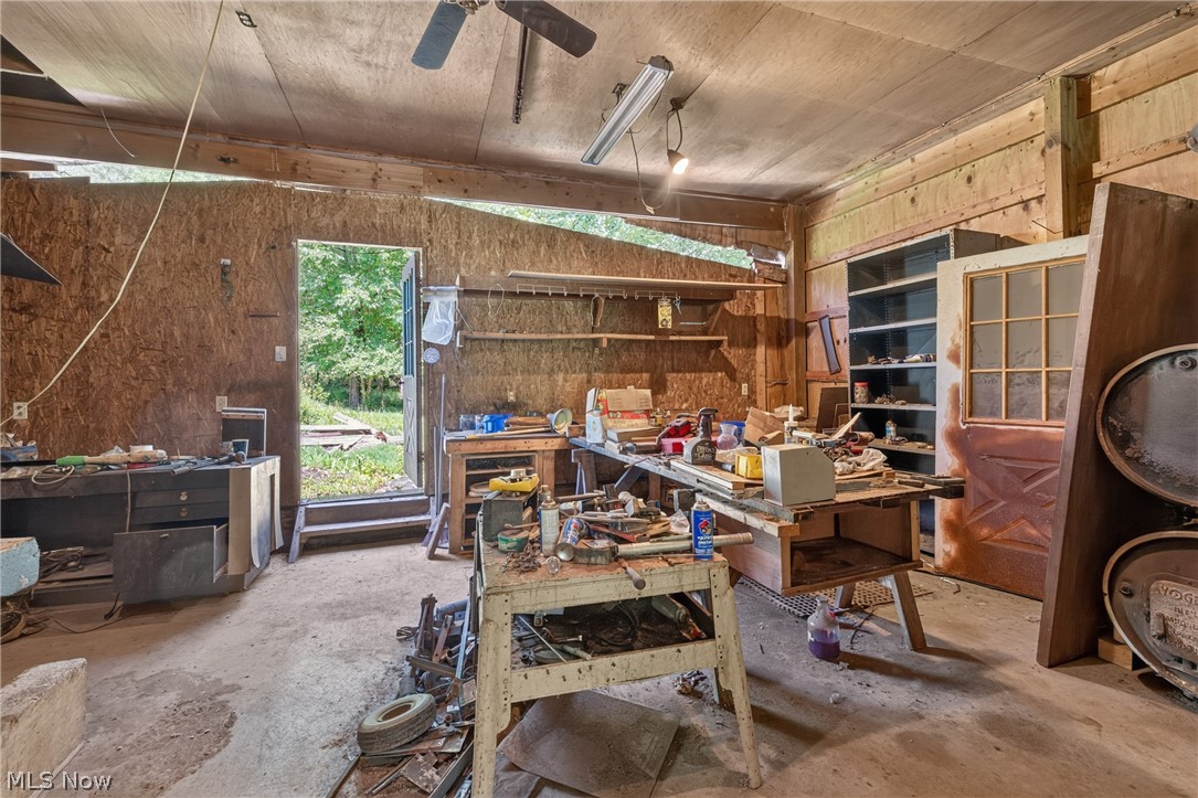 8844 Union Ridge Road Rogers OH 44455