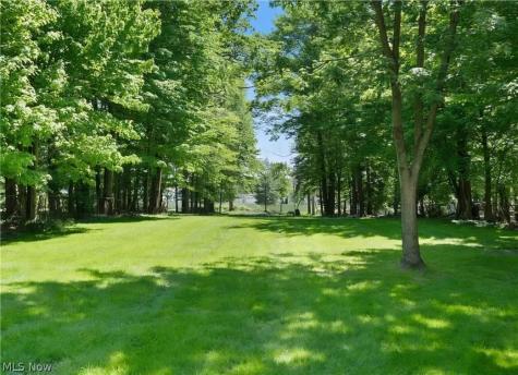 1815 Grantwood Drive Parma OH 44134