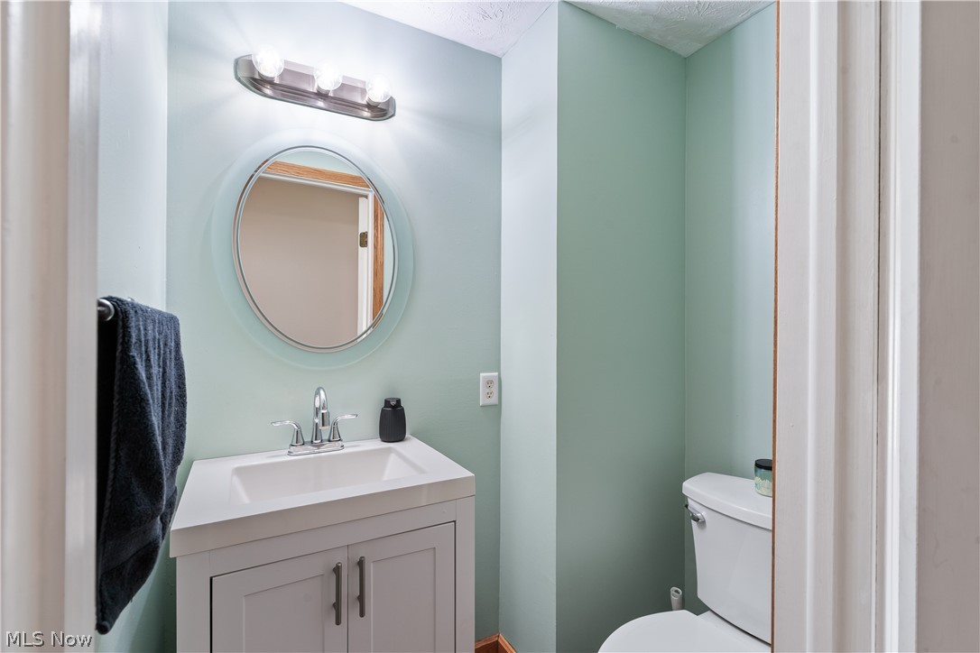 2700 Elizabeth Drive SW Lordstown OH 44481