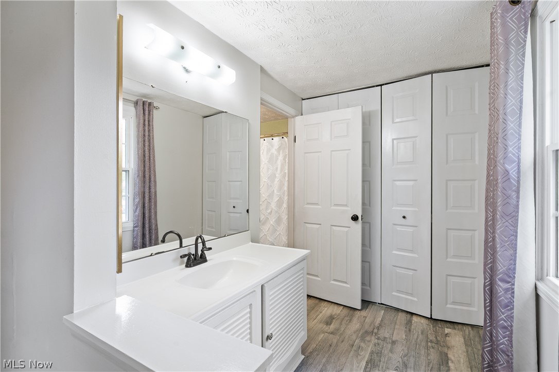 2700 Elizabeth Drive SW Lordstown OH 44481