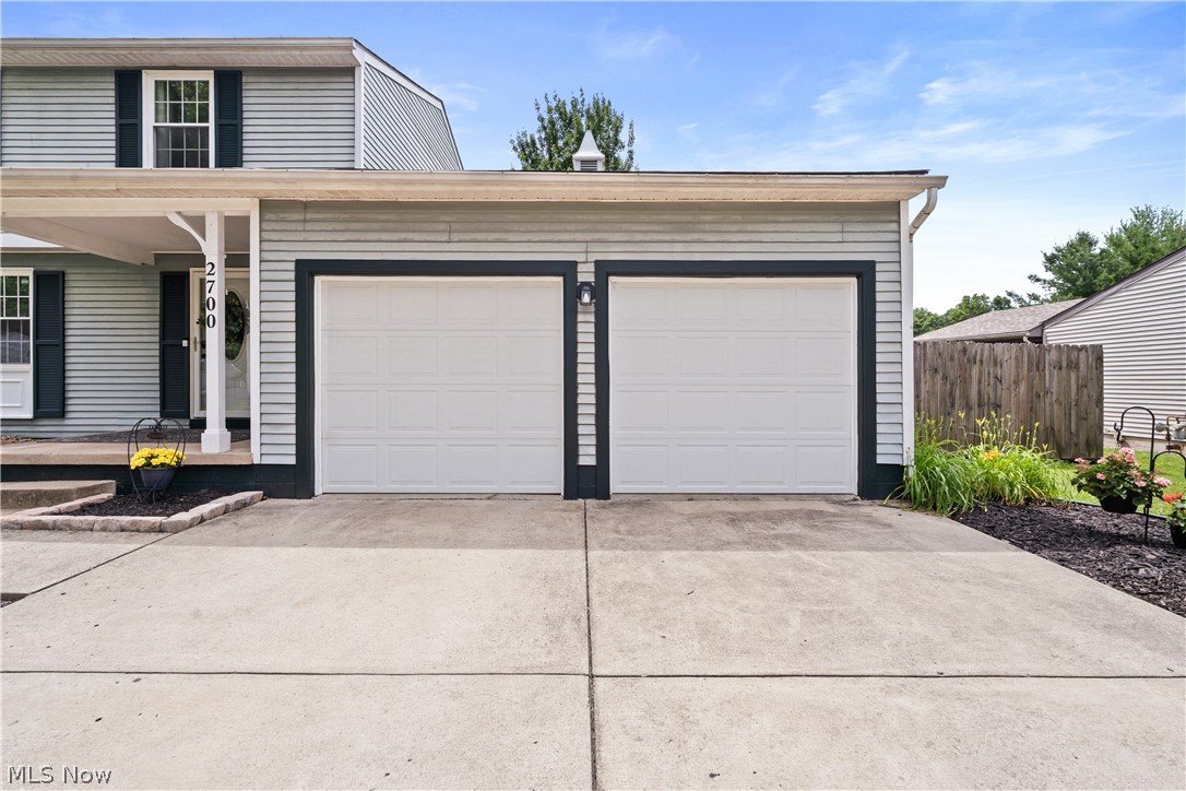 2700 Elizabeth Drive SW Lordstown OH 44481