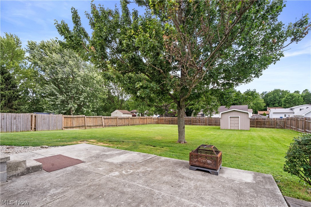2700 Elizabeth Drive SW Lordstown OH 44481