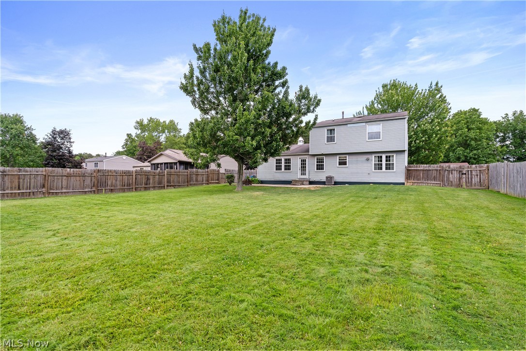 2700 Elizabeth Drive SW Lordstown OH 44481