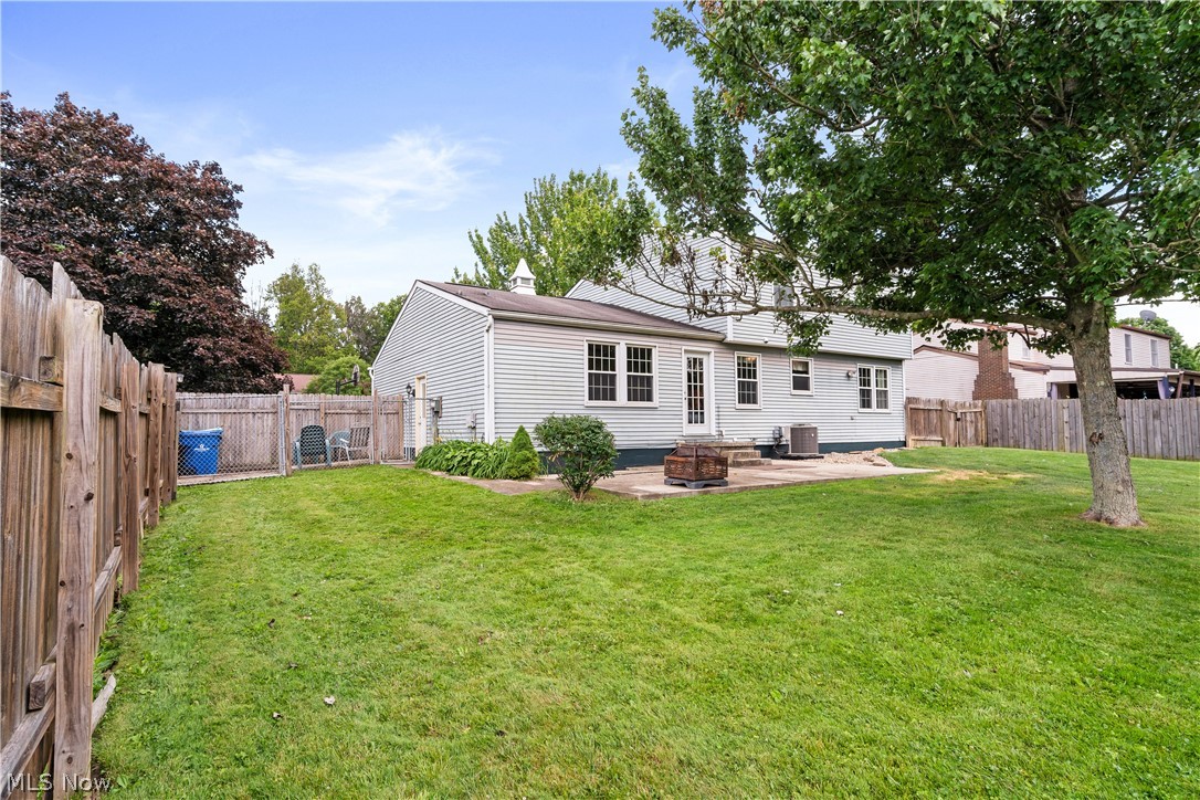 2700 Elizabeth Drive SW Lordstown OH 44481
