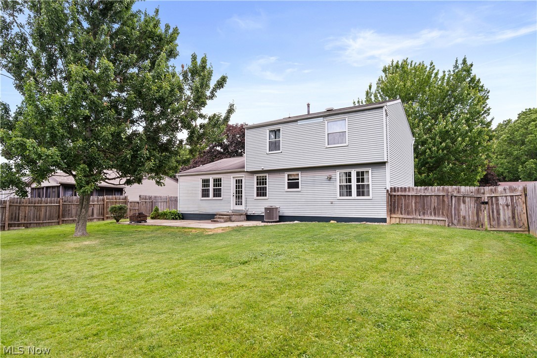 2700 Elizabeth Drive SW Lordstown OH 44481