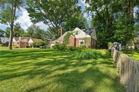 1552 18th Street Cuyahoga Falls OH 44223