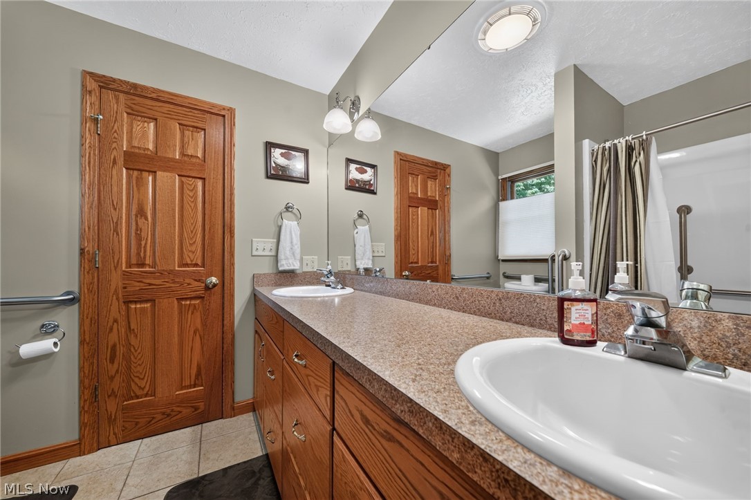 4419 Stafford Drive Ashtabula OH 44004