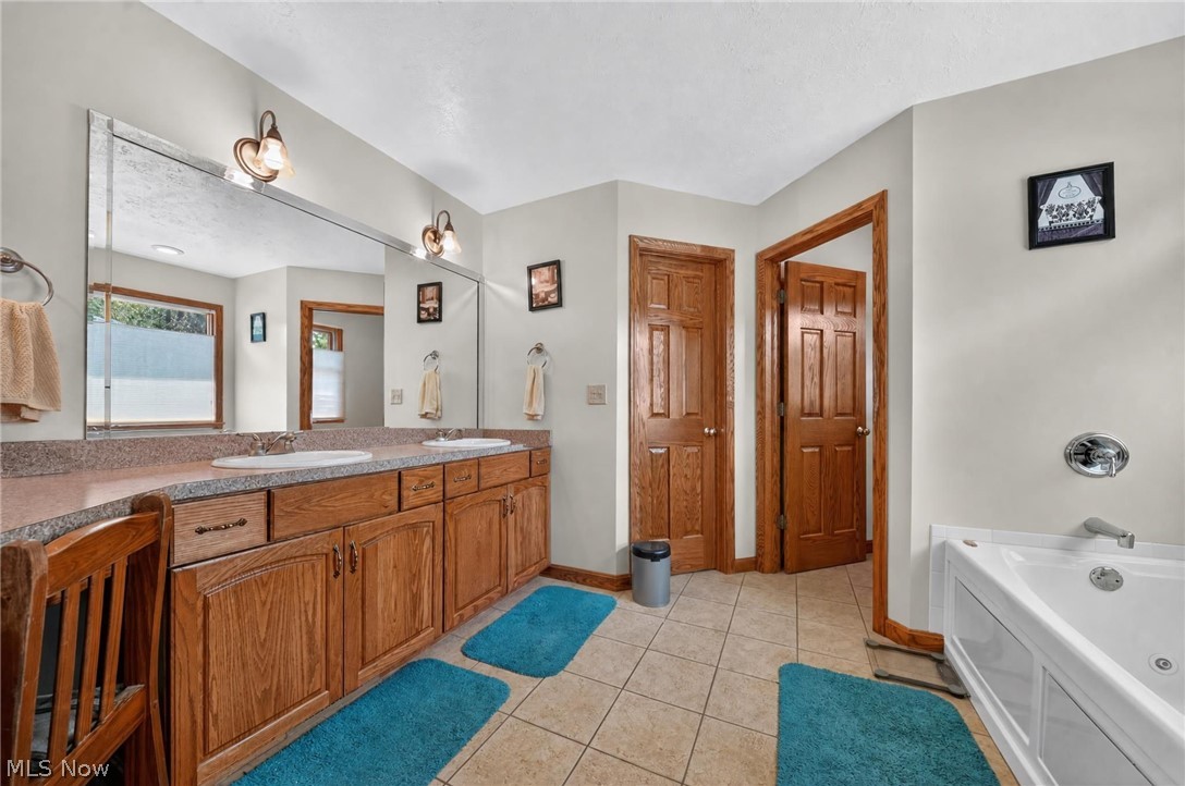 4419 Stafford Drive Ashtabula OH 44004