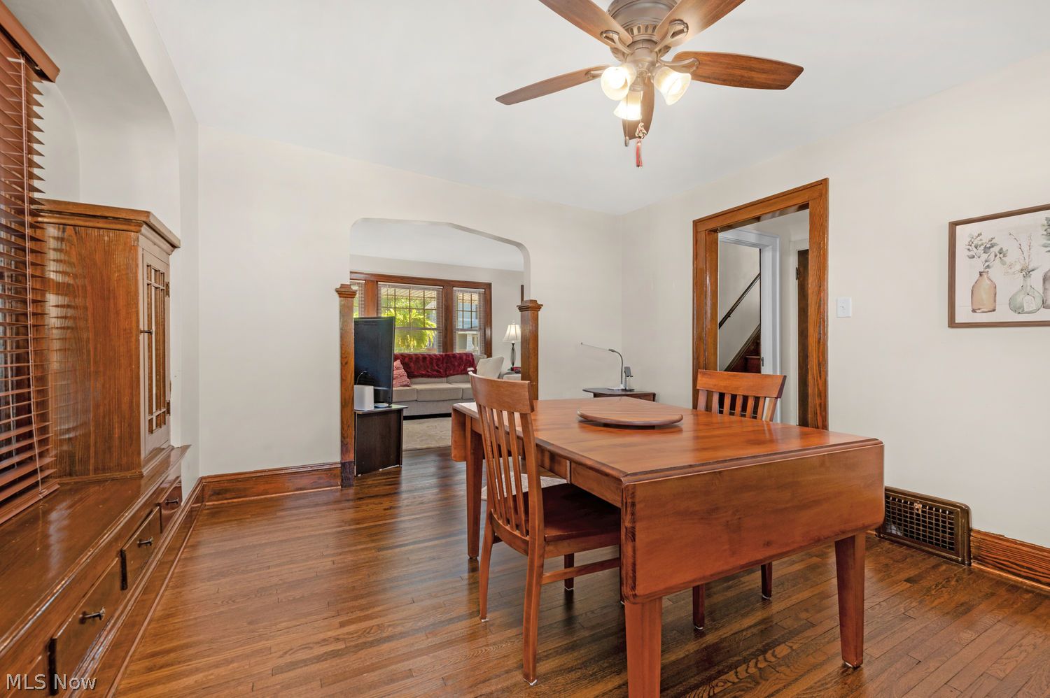 1636 Larchmont Avenue Lakewood OH 44107