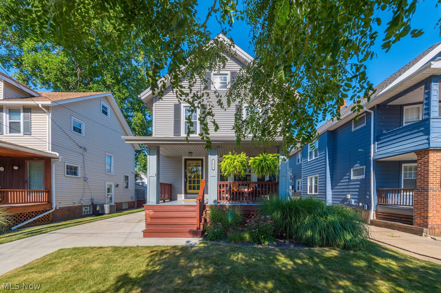 1636 Larchmont Avenue Lakewood OH 44107