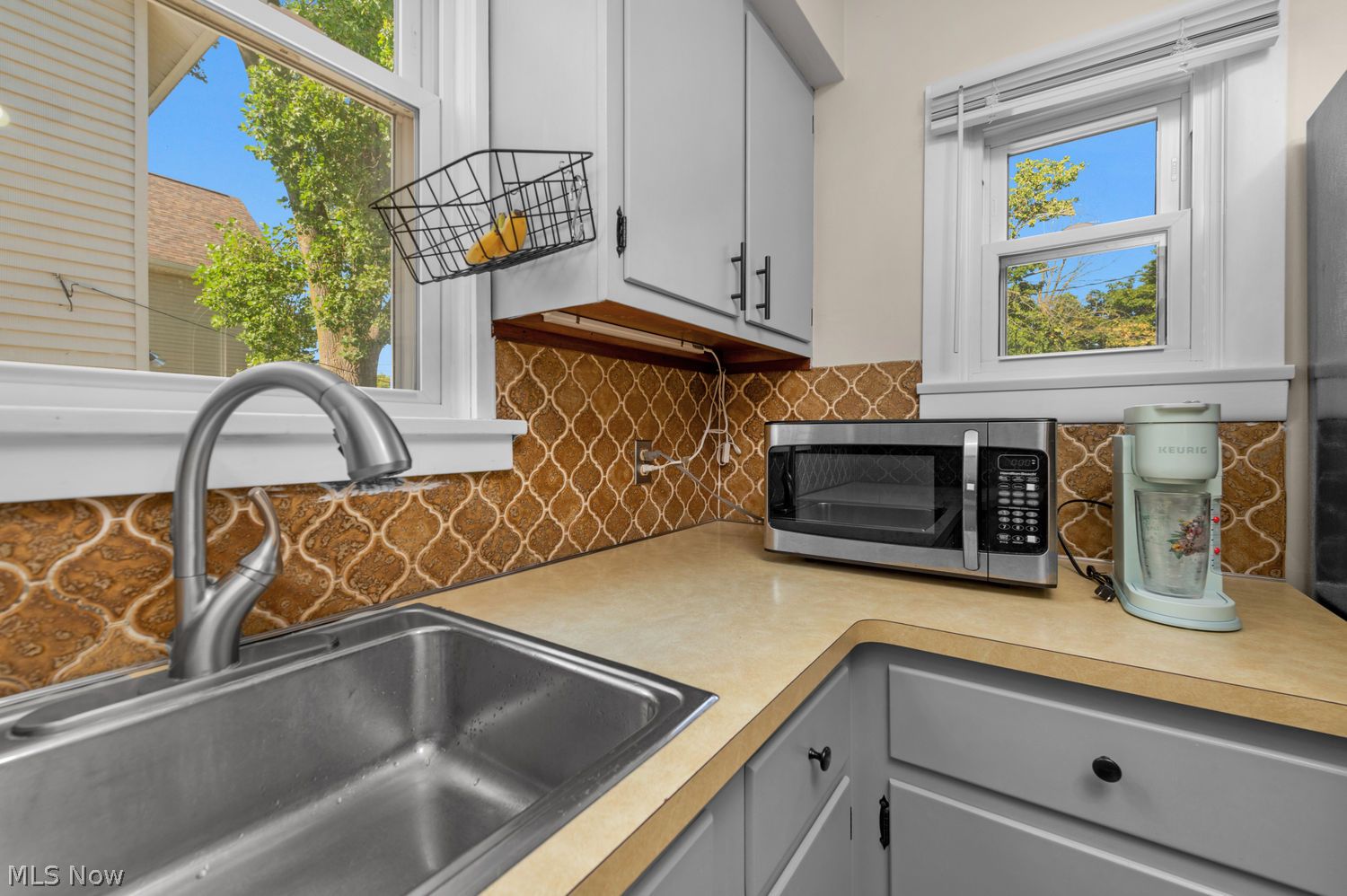 1636 Larchmont Avenue Lakewood OH 44107