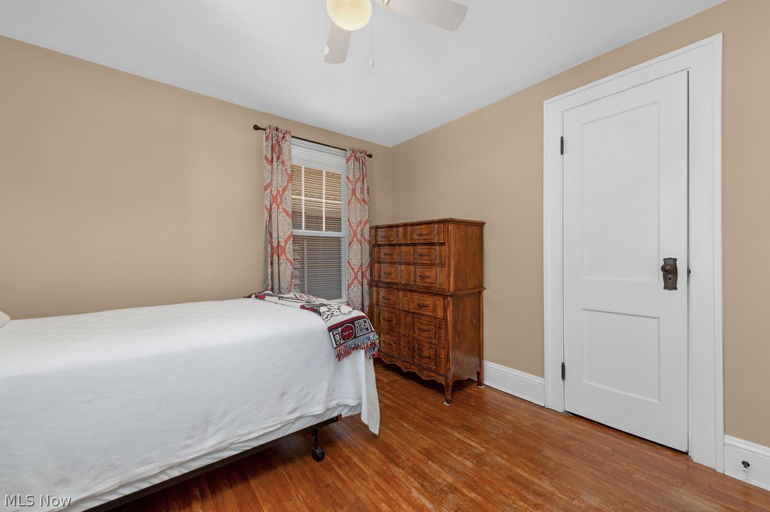 1636 Larchmont Avenue Lakewood OH 44107