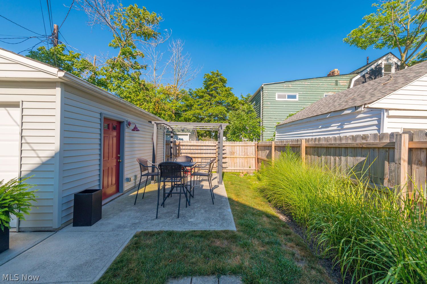 1636 Larchmont Avenue Lakewood OH 44107