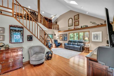 1057 Congress Lake Road Mogadore OH 44260