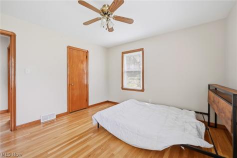 6940 Paxton Road Youngstown OH 44512