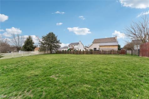 10917 Mogadore Avenue NW Uniontown OH 44685