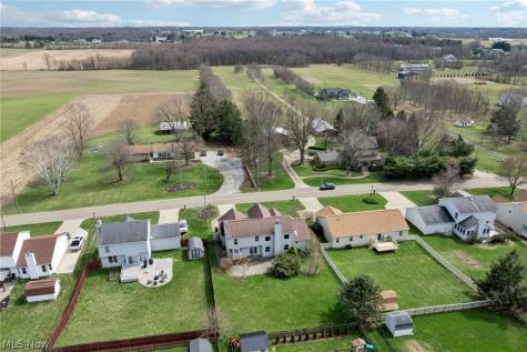 10917 Mogadore Avenue NW Uniontown OH 44685