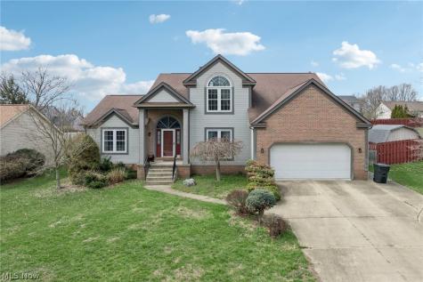 10917 Mogadore Avenue NW Uniontown OH 44685