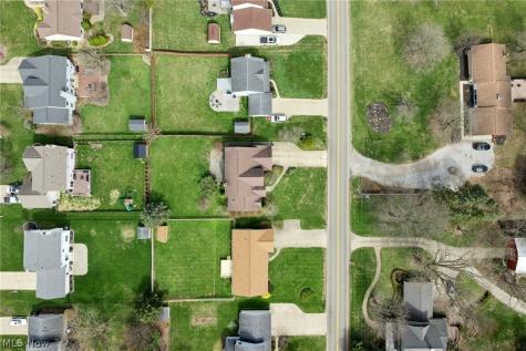 10917 Mogadore Avenue NW Uniontown OH 44685