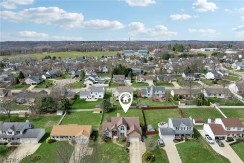 10917 Mogadore Avenue NW Uniontown OH 44685