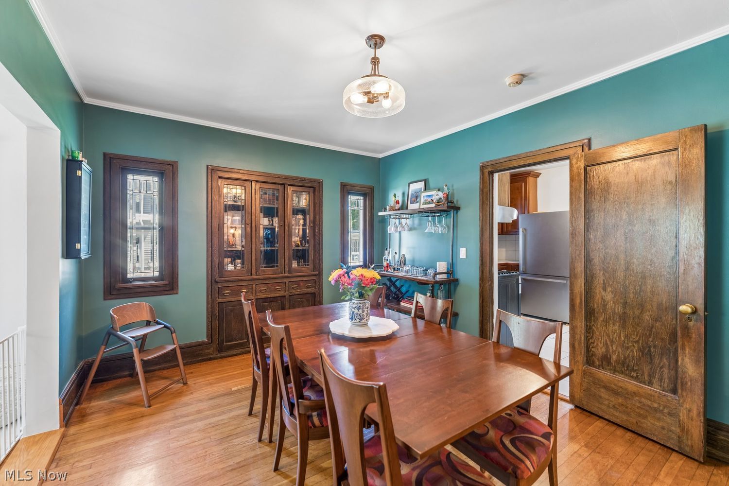 17009 Bradgate Avenue Cleveland OH 44111