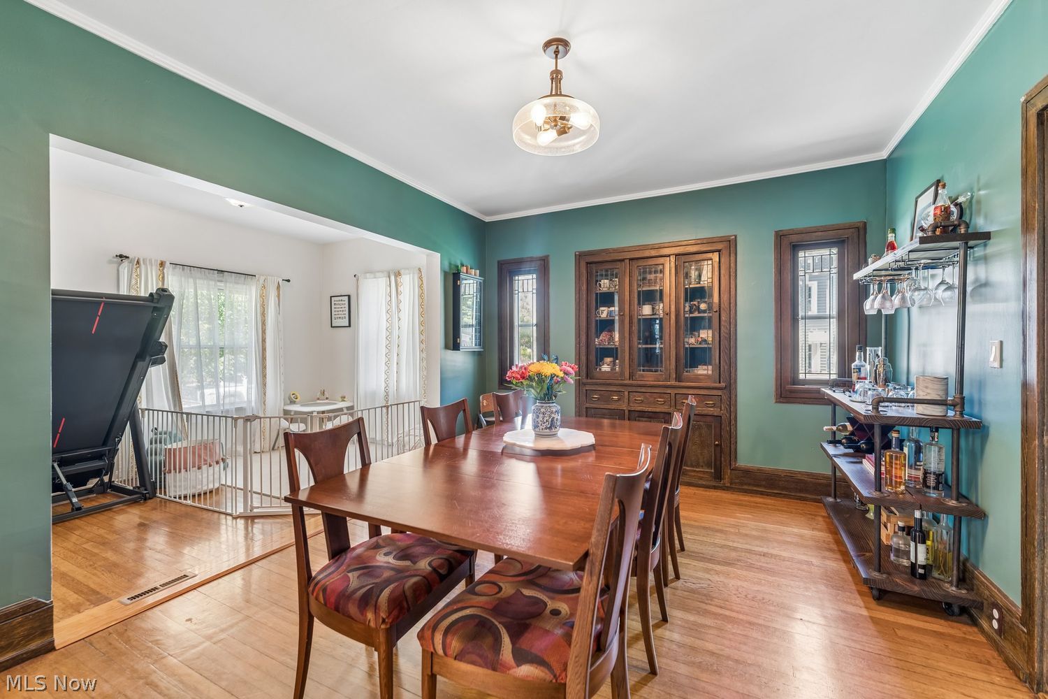 17009 Bradgate Avenue Cleveland OH 44111
