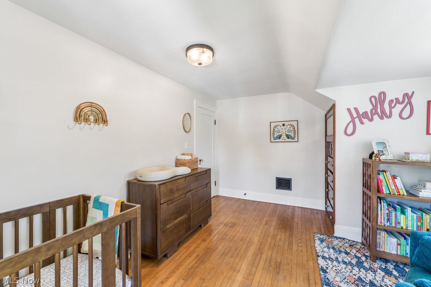 17009 Bradgate Avenue Cleveland OH 44111