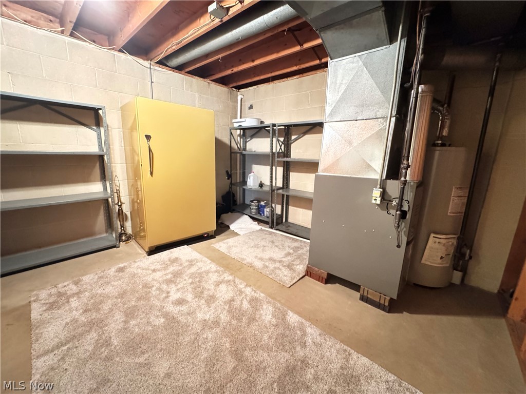 120 Walter Avenue Washingtonville OH 44490