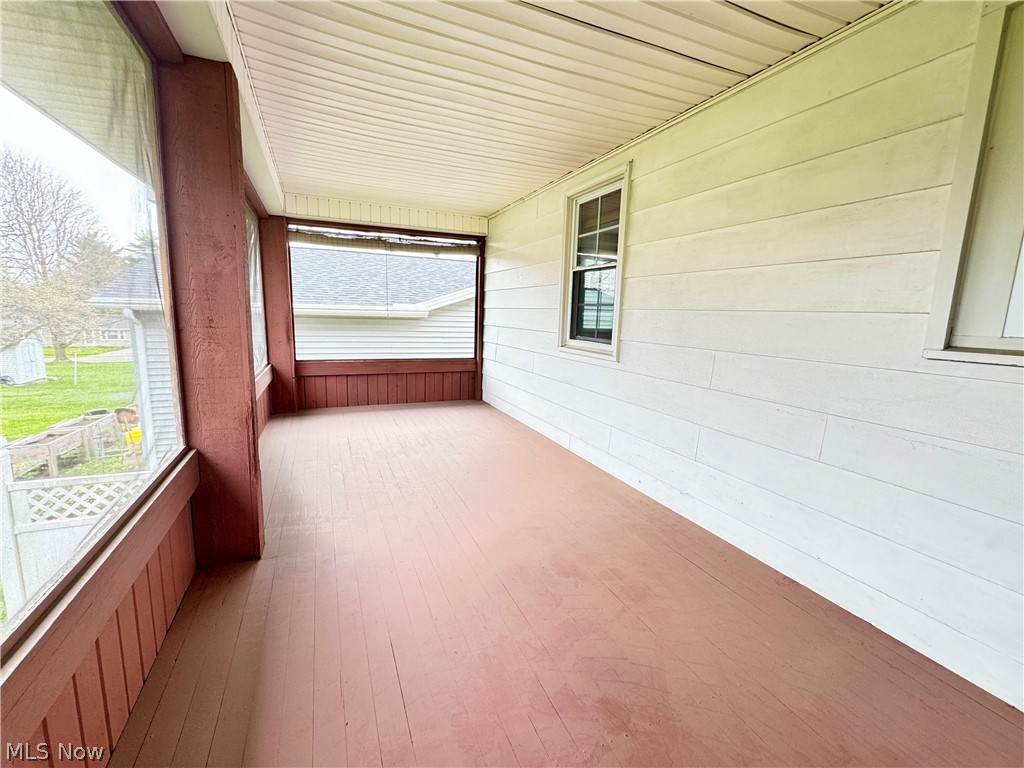 120 Walter Avenue Washingtonville OH 44490