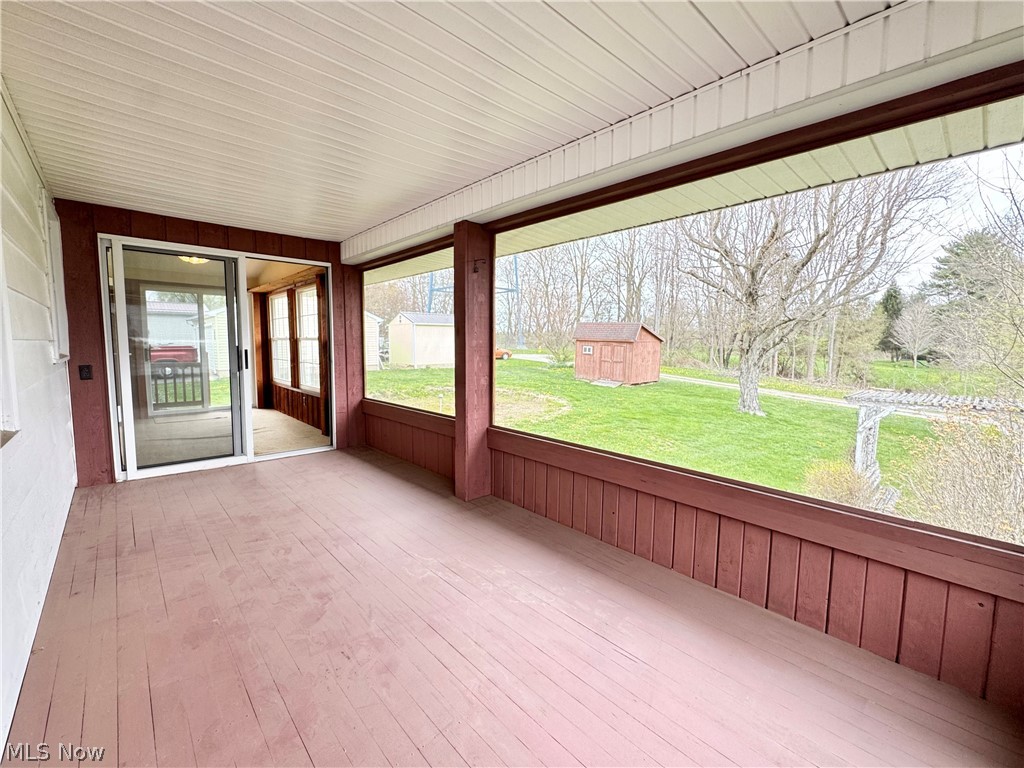 120 Walter Avenue Washingtonville OH 44490