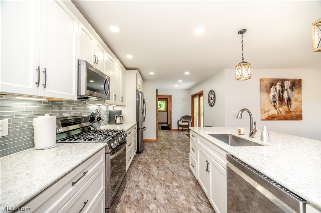 405 Airport Drive NW Warren OH 44481