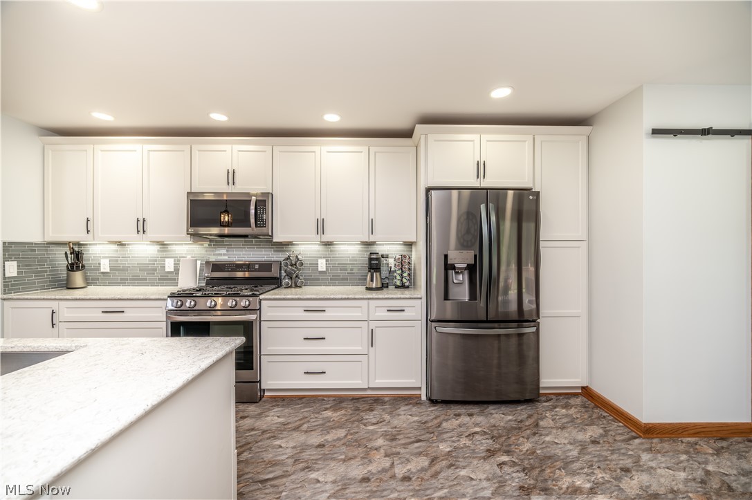 405 Airport Drive NW Warren OH 44481