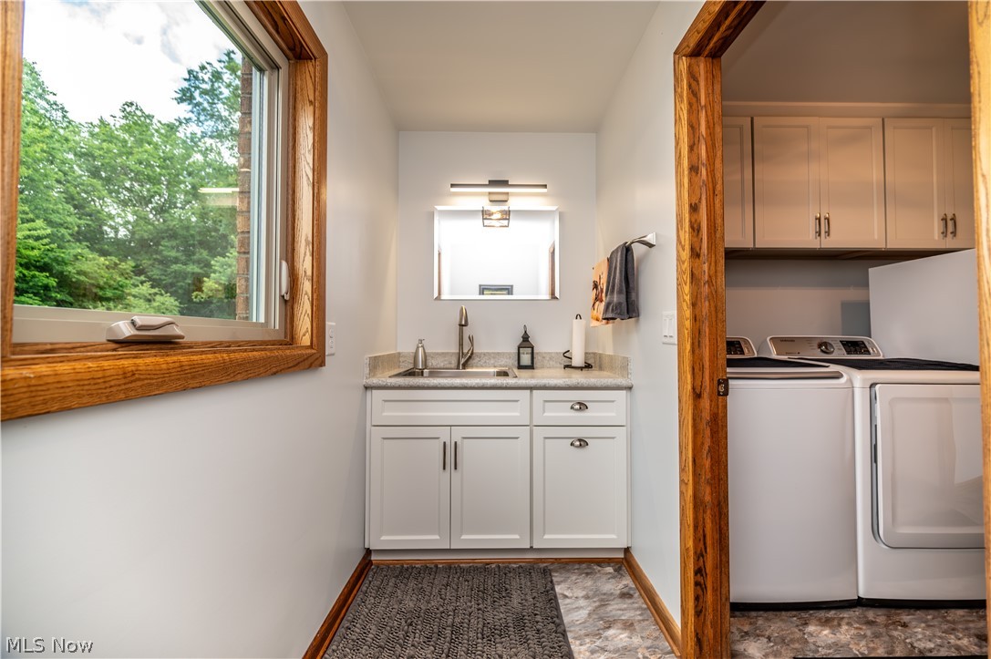 405 Airport Drive NW Warren OH 44481
