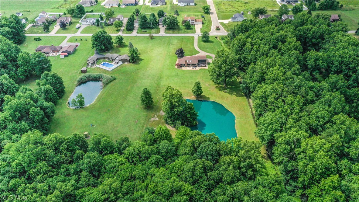 405 Airport Drive NW Warren OH 44481