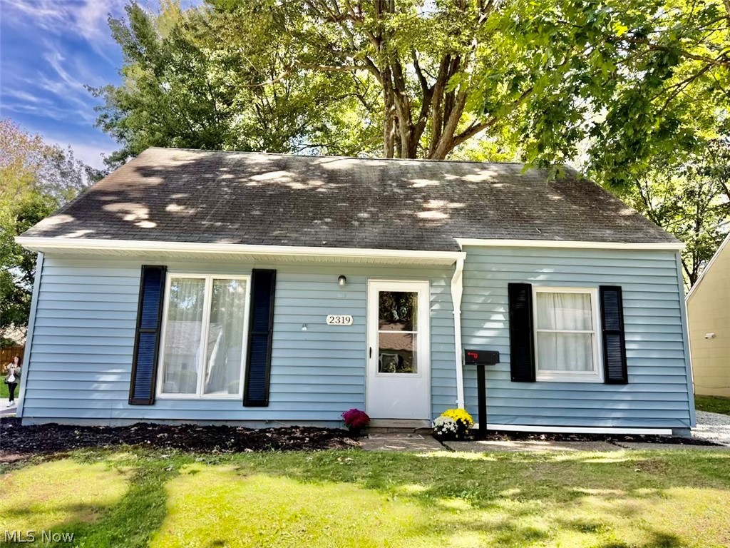 2319 Hillside Street Cuyahoga Falls OH 44221