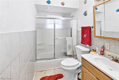 5984 Pearl Road Parma Heights OH 44130