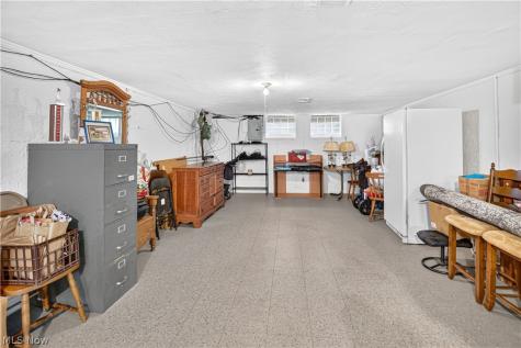 5984 Pearl Road Parma Heights OH 44130
