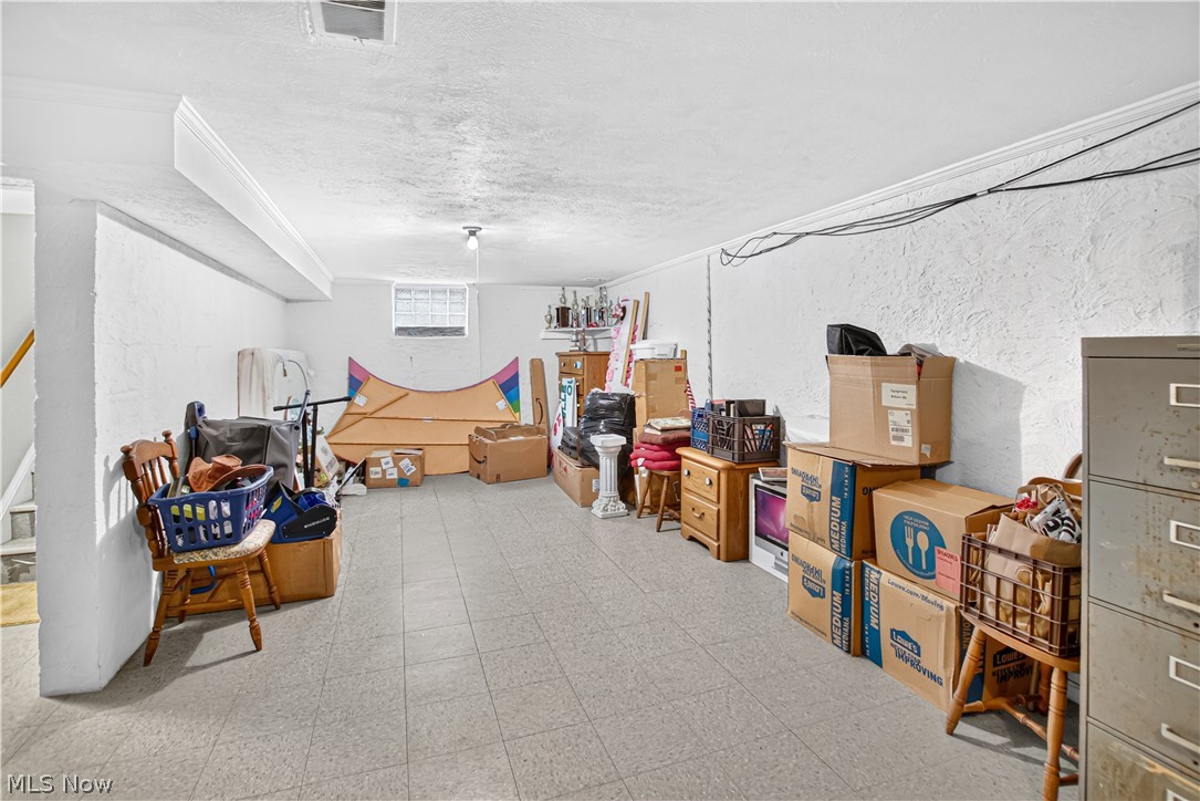 5984 Pearl Road Parma Heights OH 44130