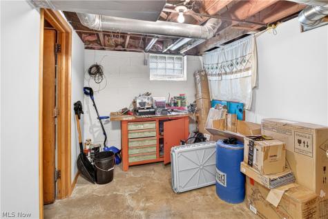 5984 Pearl Road Parma Heights OH 44130