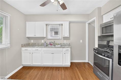 5984 Pearl Road Parma Heights OH 44130