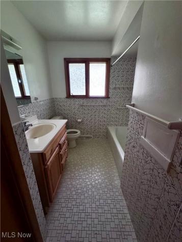 31635 Lake Road Avon Lake OH 44012