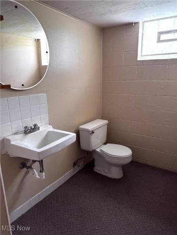 31635 Lake Road Avon Lake OH 44012