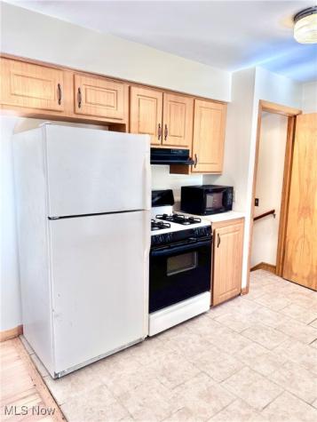 31635 Lake Road Avon Lake OH 44012