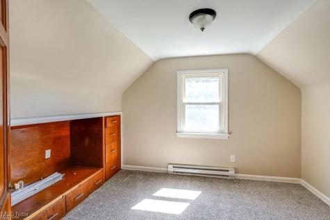 145 Richmond Road Richmond Heights OH 44143