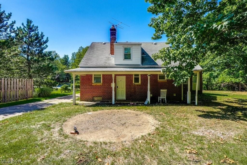 145 Richmond Road Richmond Heights OH 44143